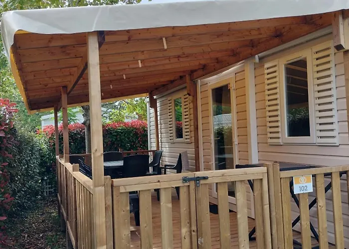 Mobil-home Location De Camping *